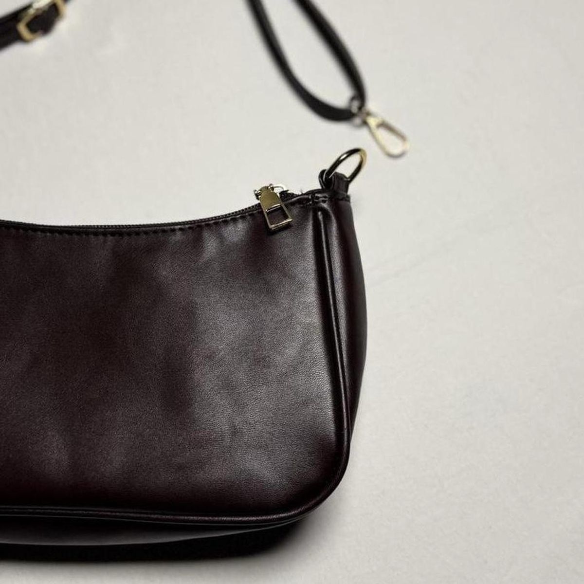 Borse da donna: Monogram Shoulder Bag Brown Y2K Mini Bag ✨ – Nuovo e nell'imballaggio originale da Caviano venduto da reselleo21 5