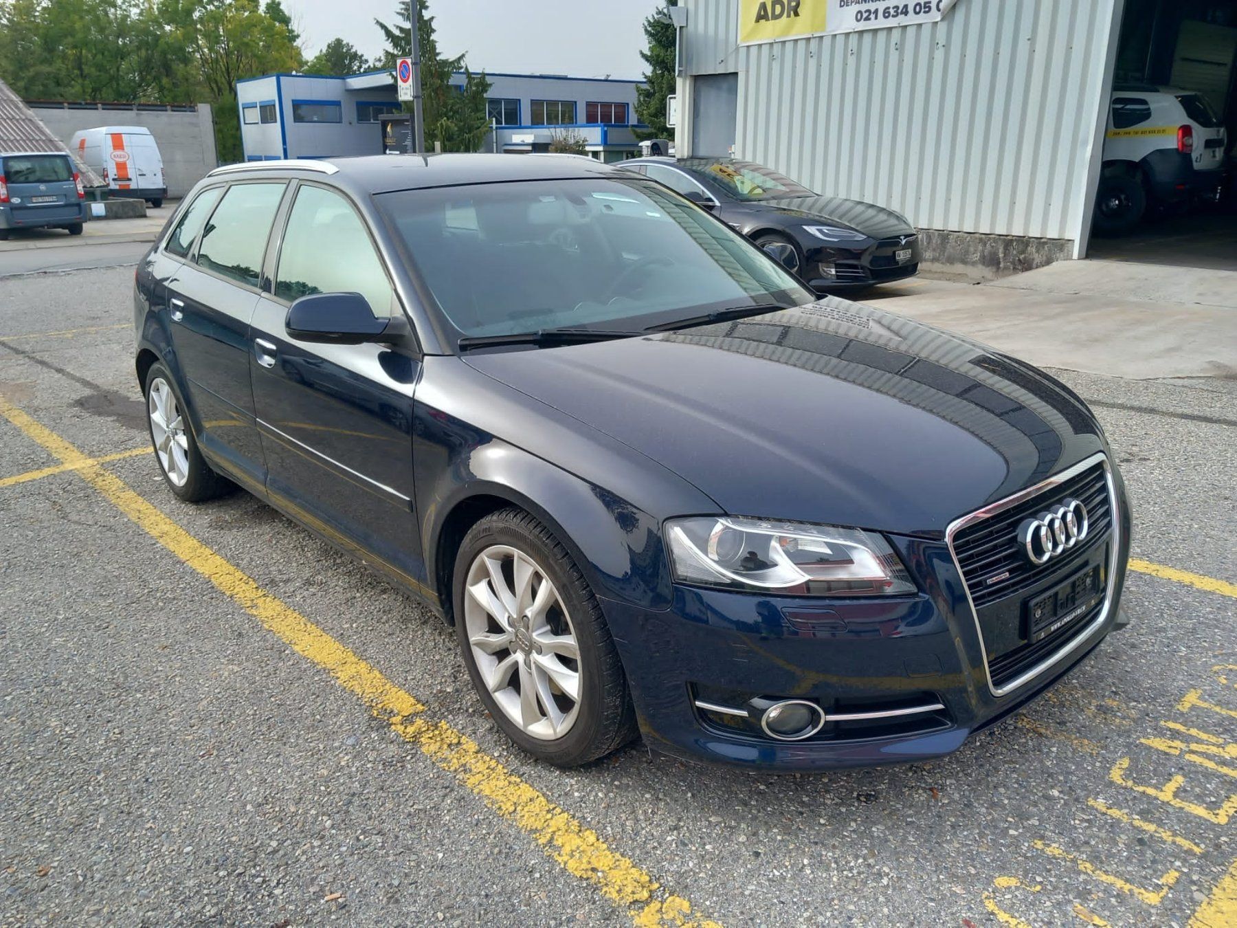 Audi Autos: Audi A3 Quattro 2.0 TDI 5T – D'occasion à Renens VD par  1