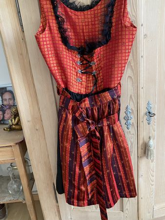 DIRNDL Gr.34