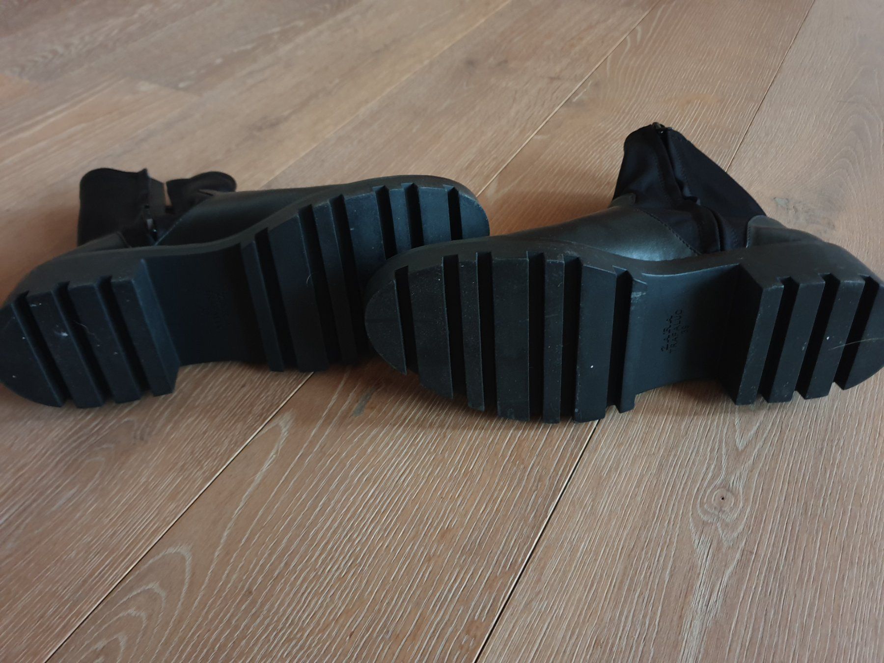 Scarpe da donna: damen stiefel – Nuovo (secondo la descrizione) da St.Gallen venduto da EL03 3