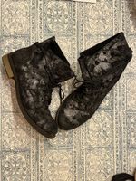 Stiefelette s.Oliver mit Blumenmuster
