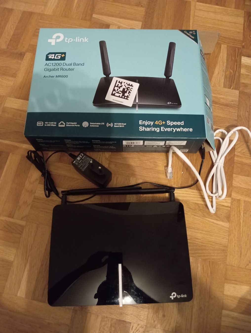 TP-Link Modems & Router: TP-Link AC1200 Dual Band Router – Gebraucht aus Winterthur von Emrh