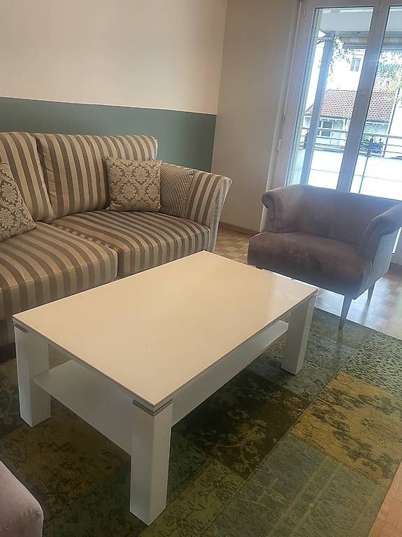 Tavoli: Schöner Couchtisch – Usato da Dübendorf venduto da Lothwen 1