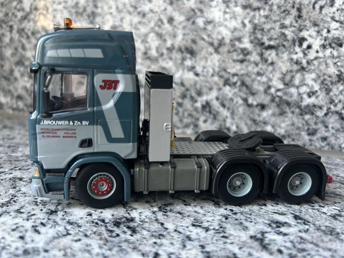 Scania Kit di modellismo & Modellini statici: Scania J. Brouwer, 1:50 – Usato da Horw venduto da Tigercat635