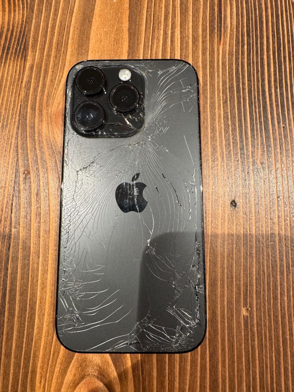Apple Handys / Smartphones: iPhone 14 Pro defekt 128GB Schwarz – Gebraucht aus Arisdorf von imbeck 1