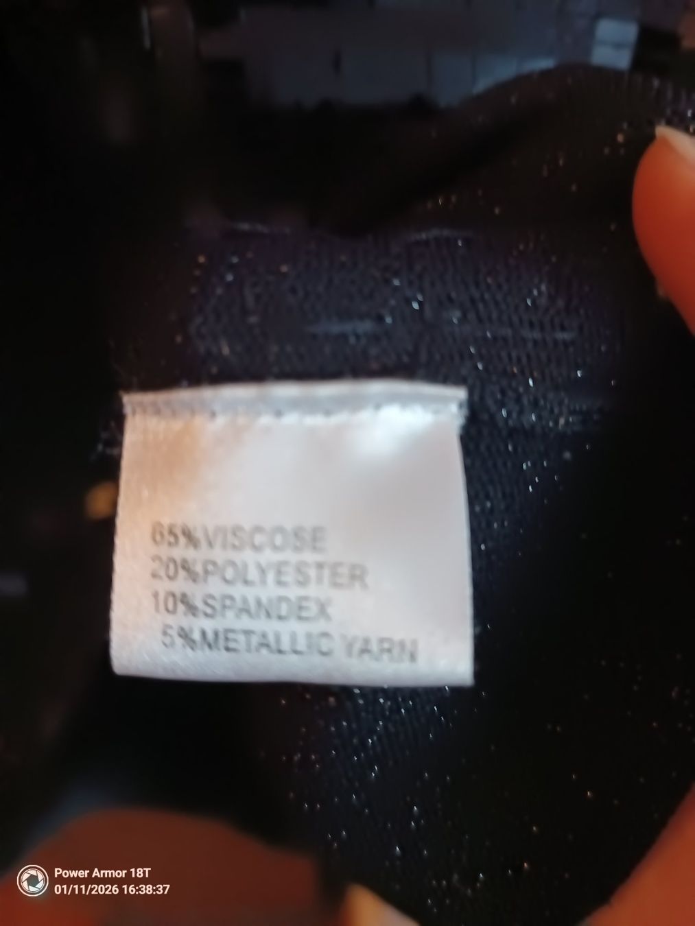 Tops: Elegantes Top in Schwarz Grösse 38 – Gebraucht aus Winterthur von Kristiinag 2