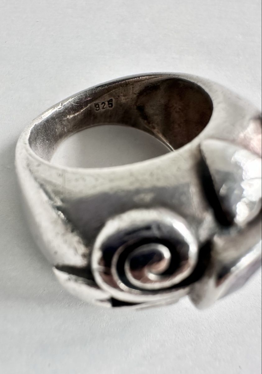 Anelli: Silverstar Silberring mit violettem Stein / Gr. 53 – Usato da Bern venduto da neon317 3