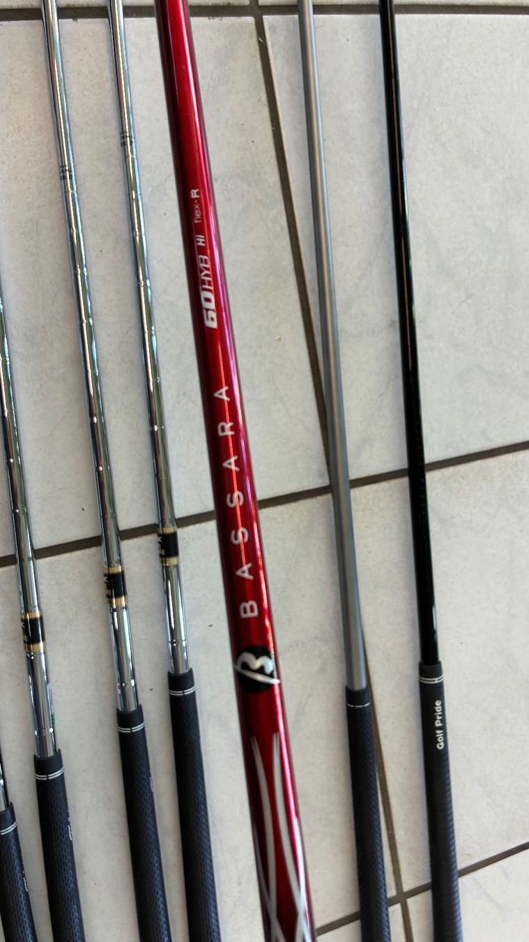 Titleist Clubs & Sets: Titleist Golfschläger-Set – D'occasion à Bubikon par inf_dnp5 5