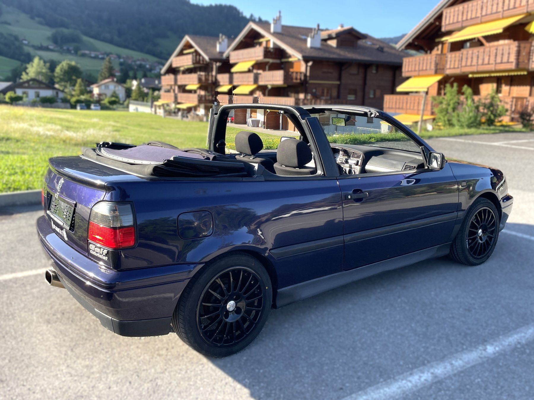 VW Autos: VW Golf 3 Cabrio - ab MFK – D'occasion à Charmey (Gruyère) par maykeulb 1