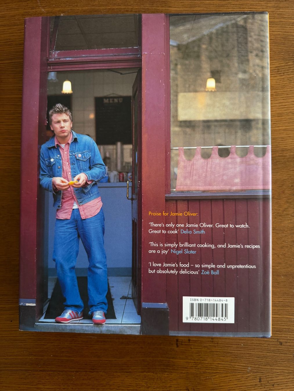 Libri: Jamie Oliver Cookbooks – Usato da Küssnacht venduto da Flowerlady 7
