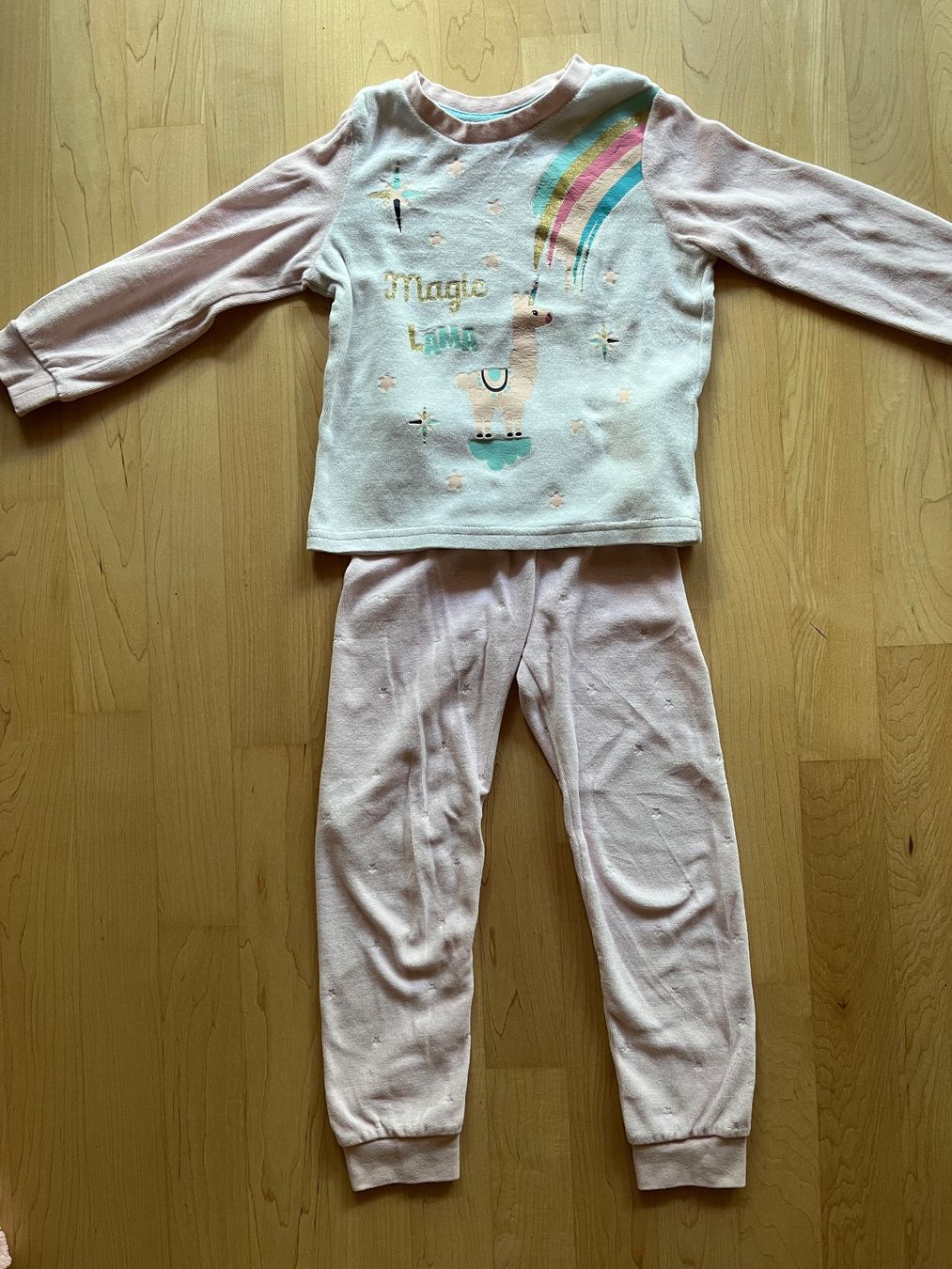 Lotti & Set di vestiti: Kleiderpaket 8-teilig Grösse 116 – Usato da Küttigen venduto da Ricardinella 2