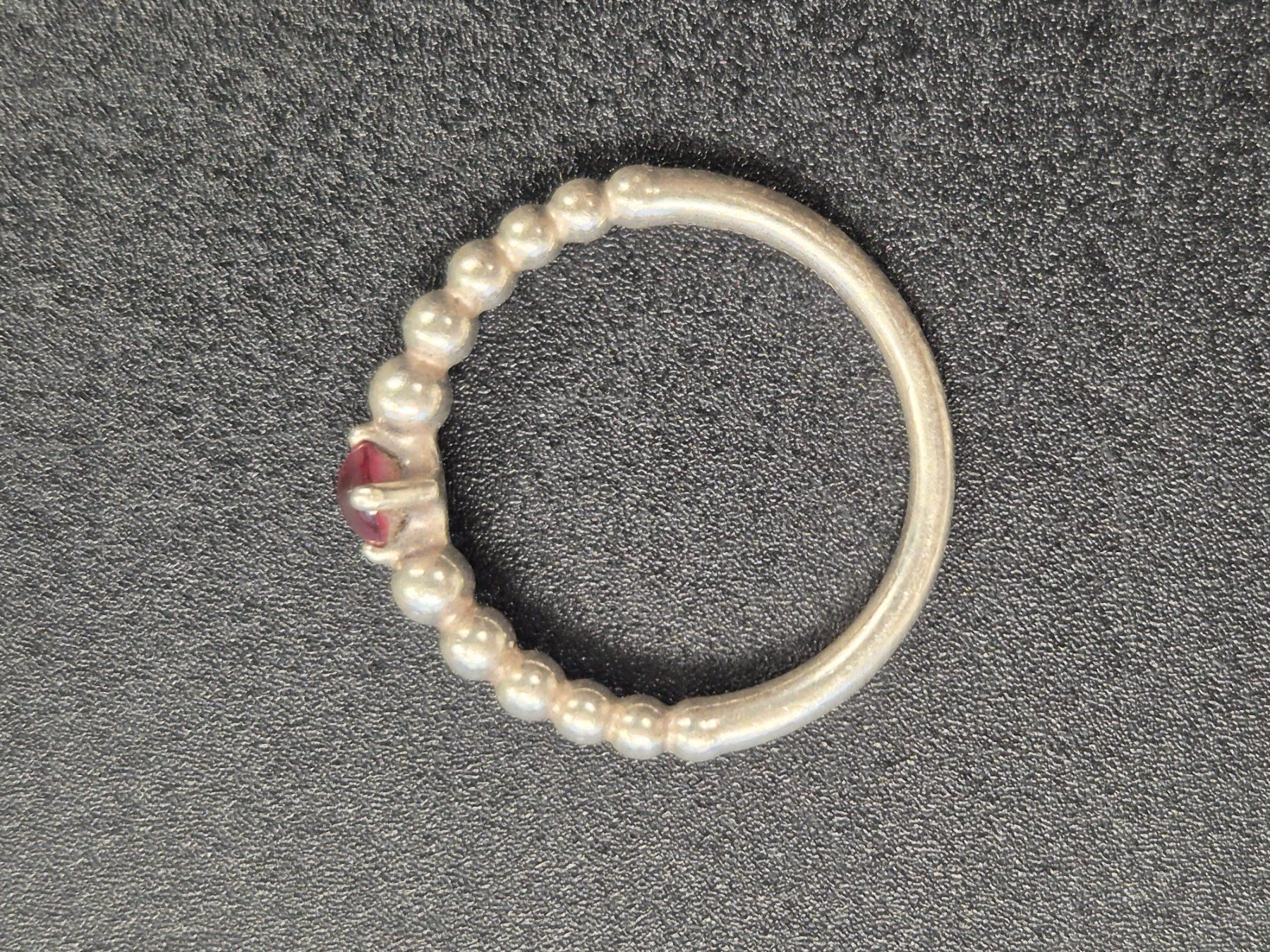 Bagues: Ring Silber 925 mit rotem Stein – D'occasion à Luzern par lupol_Verwertungen 2
