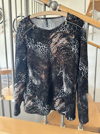 Pull Animal Chicorée T. M neuf