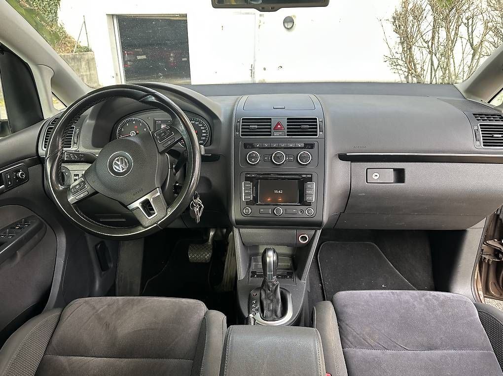 Automobili: Touran 2015 boîte DSG – Usato da Bussigny venduto da belkim 4