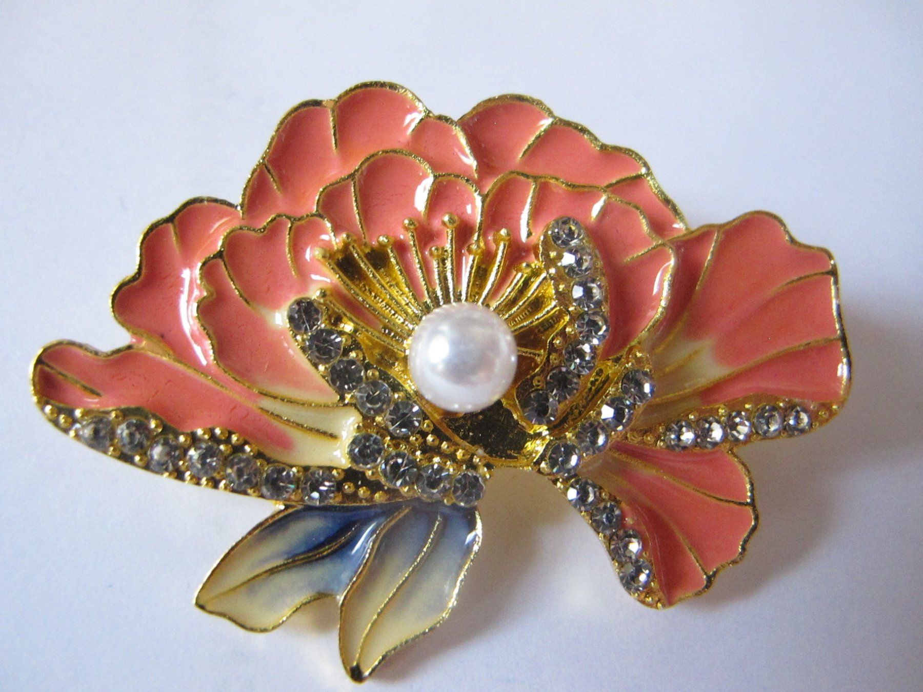 Spille & Fermagli: Elegante Brosche Blume goldfarben Strass Perle – Nuovo (secondo la descrizione) da Löhningen venduto da Chimae67 4