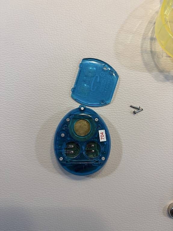 Bandai Spielzeuge: Tamagotchi Original 1997 inkl. Case – Gebraucht aus Affoltern am Albis von san_vxp7 3