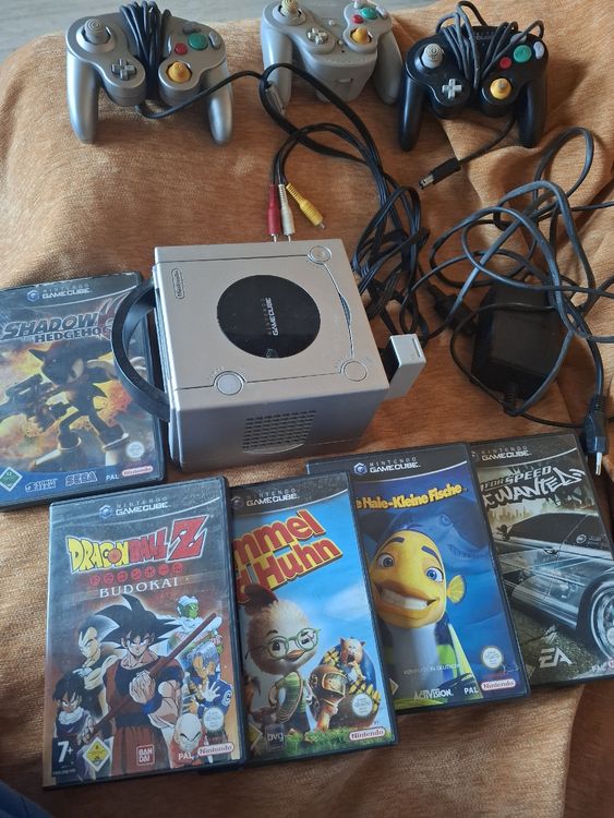 GameCube Silber mit 3 Controller & 5 Spielen | Kaufen auf Ricardo