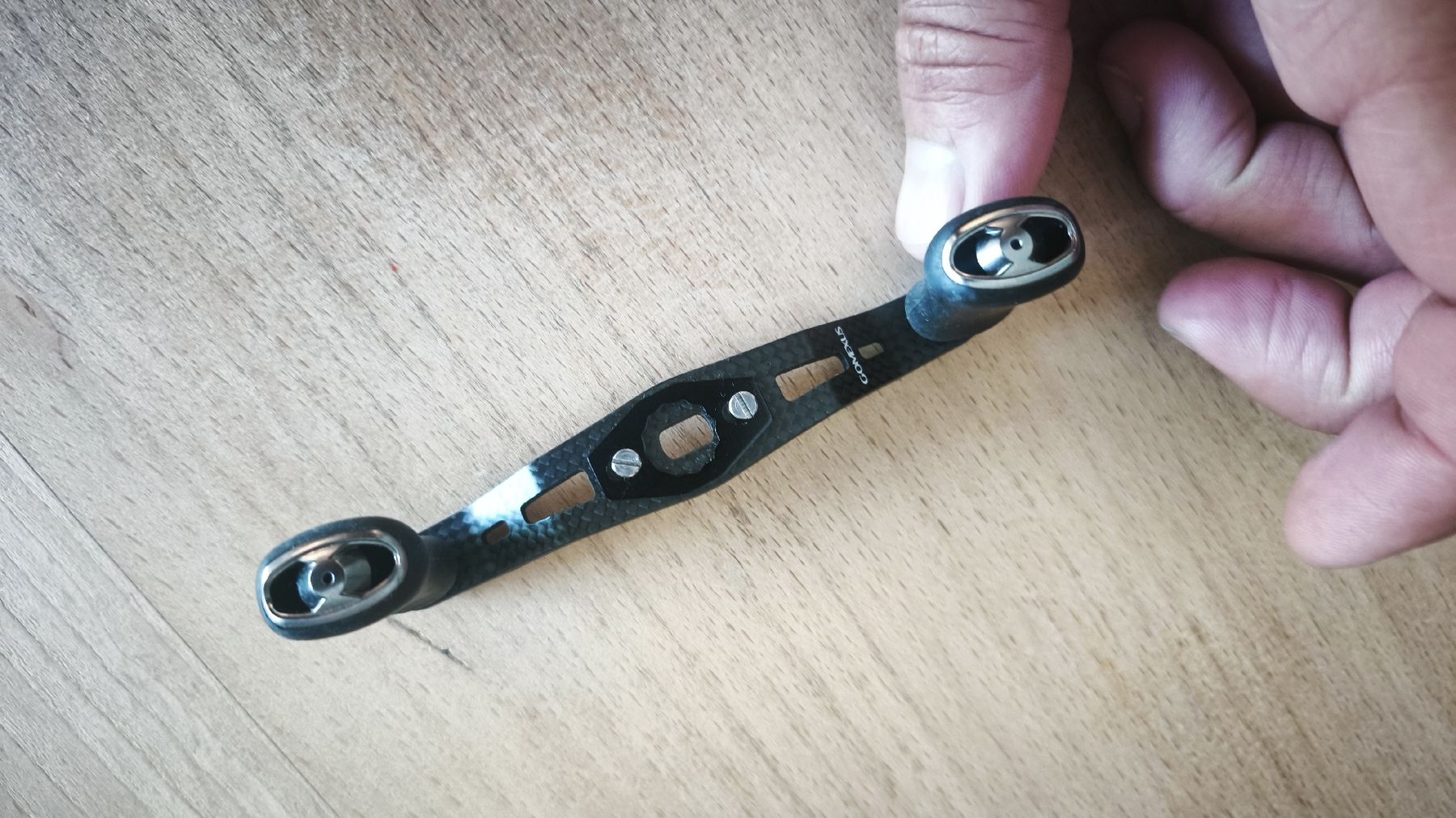 Köder: Gomexus Carbon Handle – Neu (gemäss Beschreibung) aus Sarnen von sebalant 3