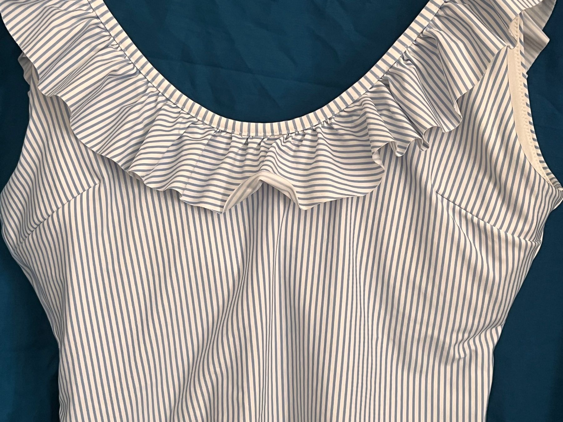 Badekleider & Bikinis: maillot de bain une pièce intemporel taille M – Gebraucht aus geneve von chriztel 2