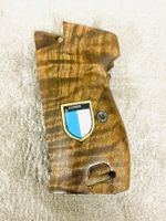 Griffschalen SIG P 210 / P49. Nussbaum. Wappen Luzern. NEU