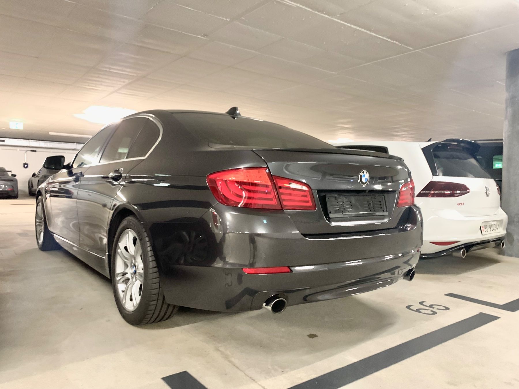 BMW Automobili: BMW F10 535i – Usato da Basel venduto da valokuvaaja 2
