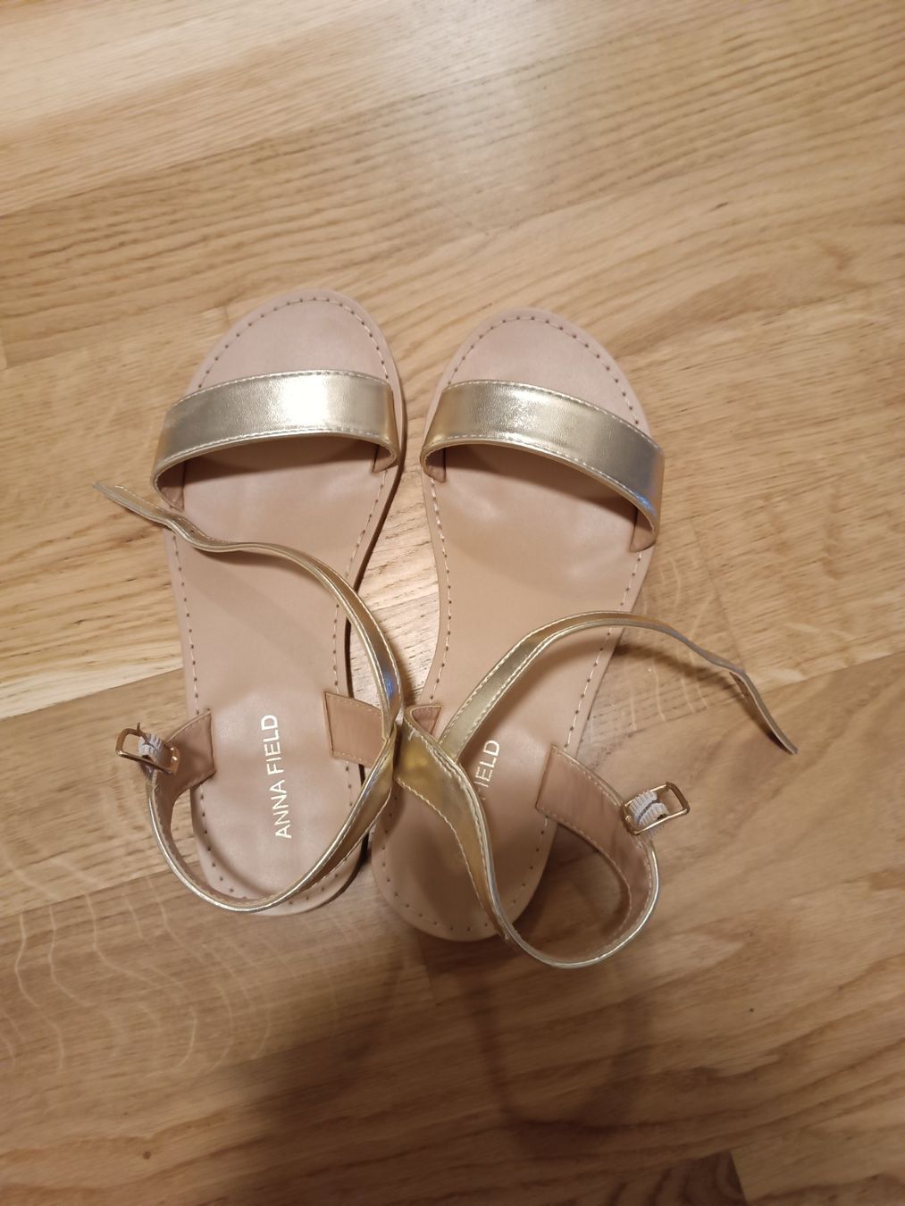 Anna Field Damenschuhe: Anna Field Sandalen, Gold, Gr. 35. – Gebraucht aus Luzern von sim_lqq2