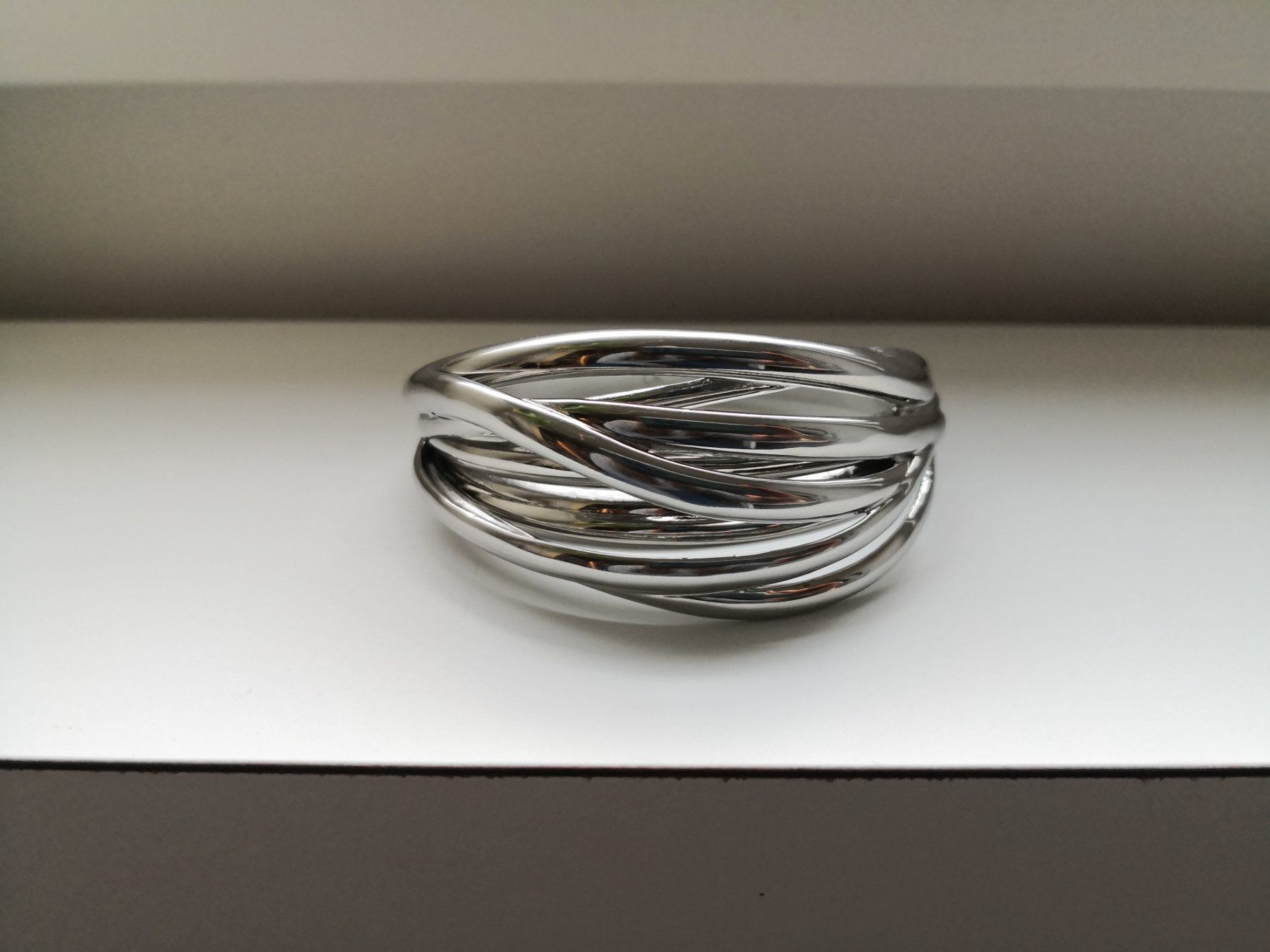 Calvin Klein Bracciali & Braccialetti: Calvin Klein Armreif – Nuovo (secondo la descrizione) da Winterthur venduto da Mel_Nuttree