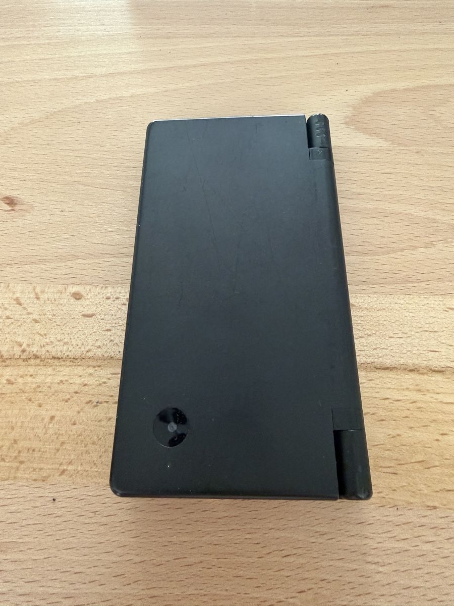 Nintendo Konsolen: Nintendo Dsi, 52 Spiele, Ladekabel – Gebraucht aus Widnau von Orca007 5
