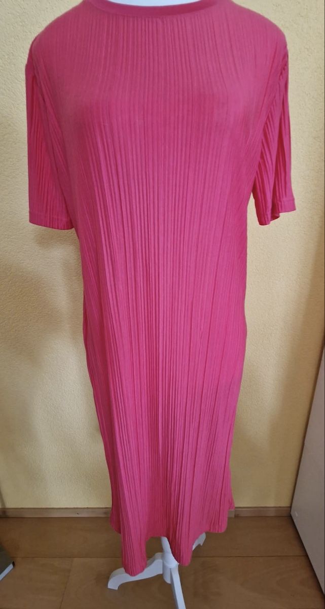 Vestiti: Sublevel Kleid, Grösse M, NEU mit Etikett – Nuovo e nell'imballaggio originale da Hittnau venduto da Katzenherz