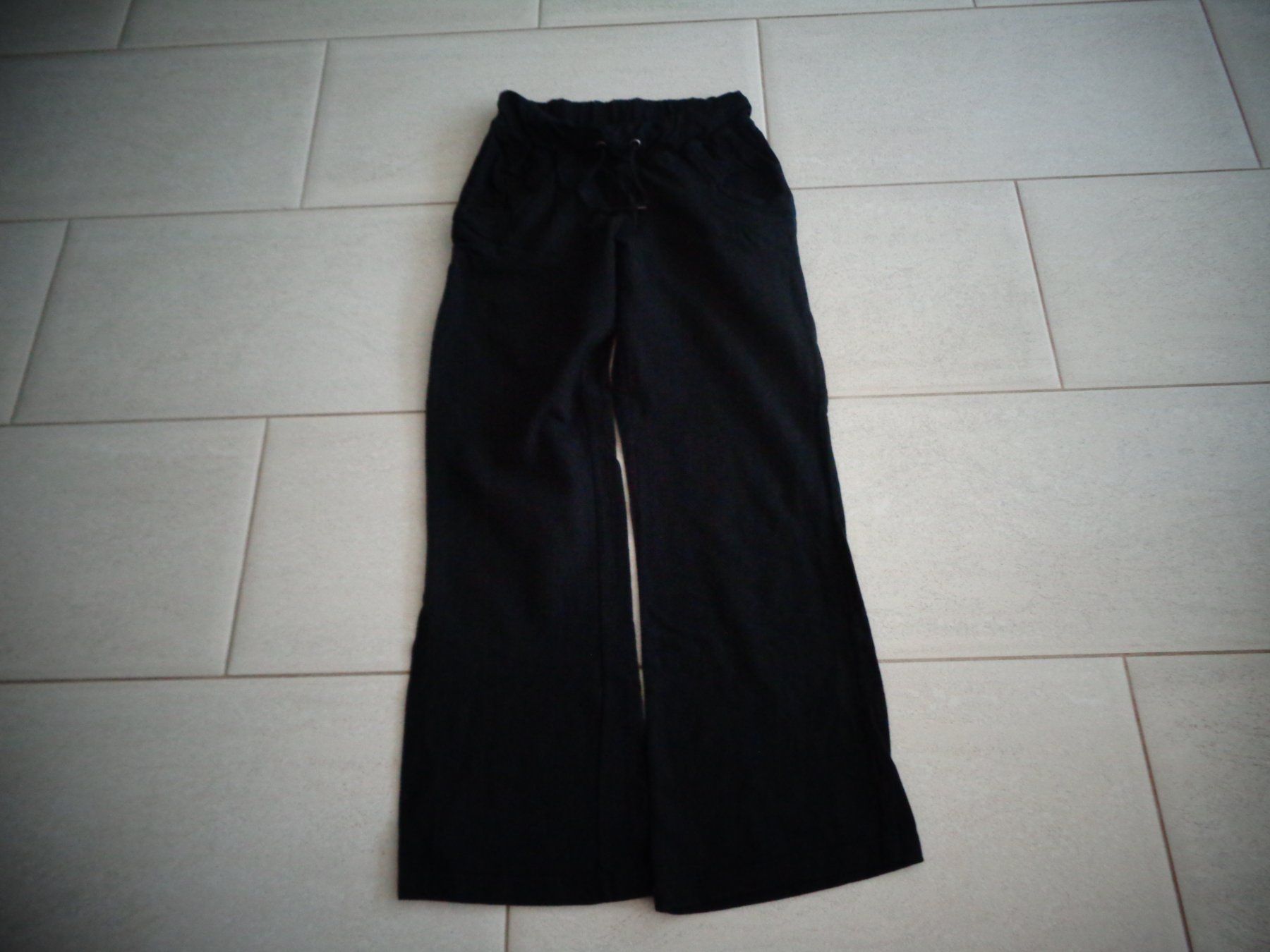 Pantalons: JOGGINGHOSE DAMEN GR.36 – D'occasion à Rotkreuz par Samballi