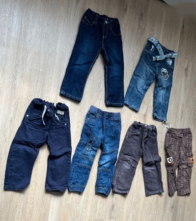 6 Hosen Gr. 92