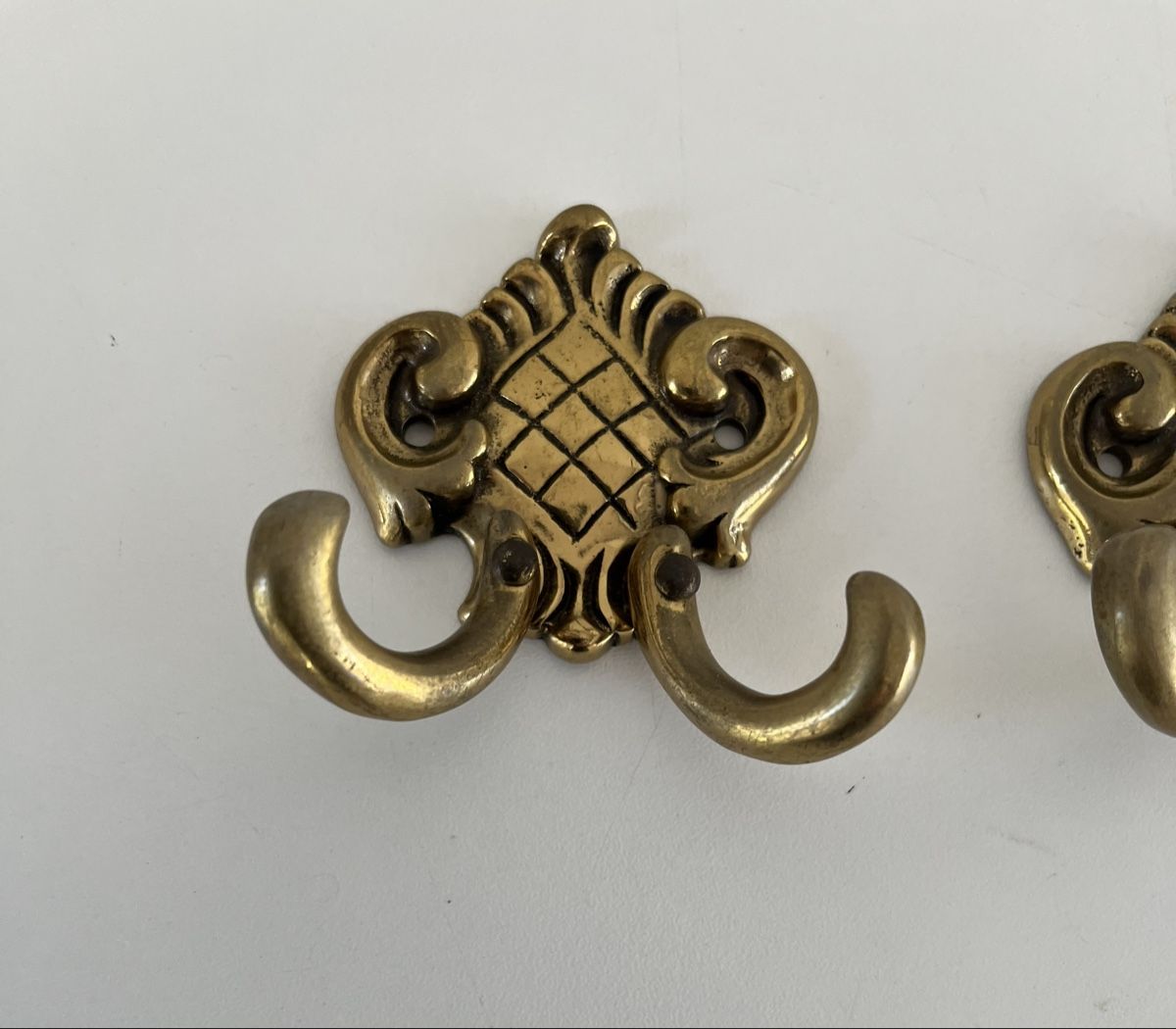 Quincaillerie: 4 Stk. Doppelhaken aus Messing – D'occasion à Wetzikon ZH par seli03 1