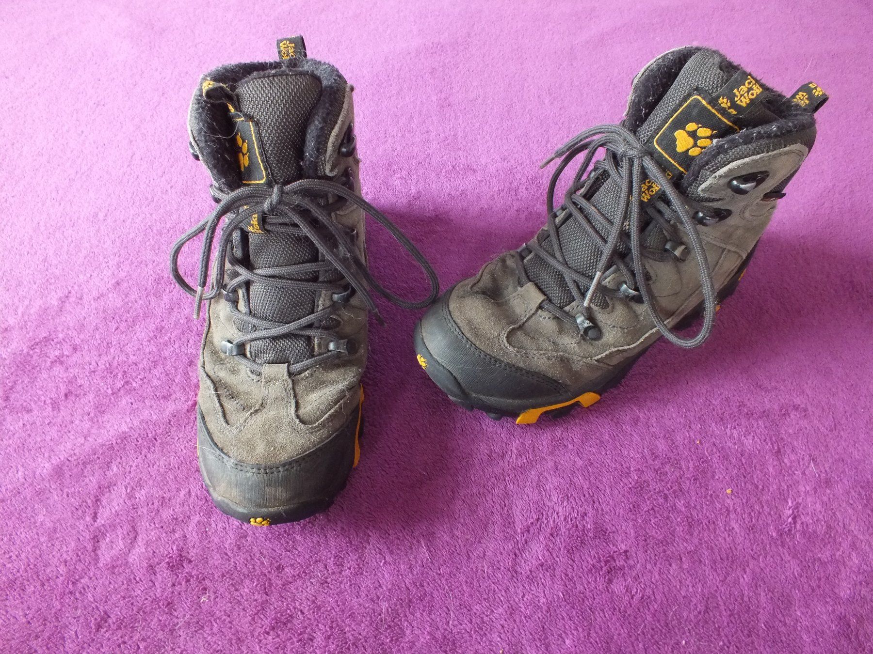 Jack Wolfskin Scarpe per ragazzi: Wanderschuhe Jack Wolfskin Gr. 34 – Usato da Müllheim Dorf venduto da Seeeule01