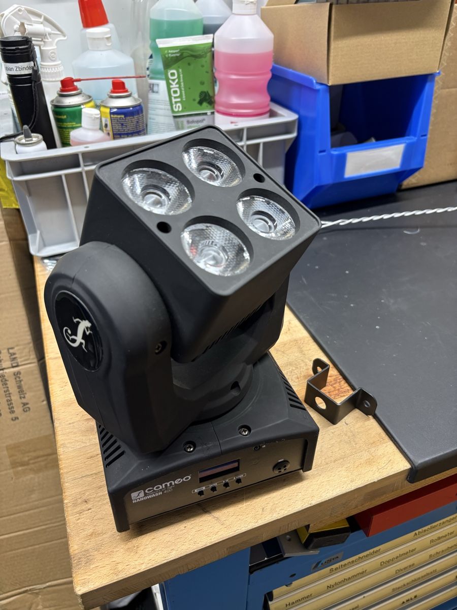 Lampade: Cameo NanoWash 400 LED Moving Head – Usato da Schwarzenburg venduto da DMZ-Eventtechnik