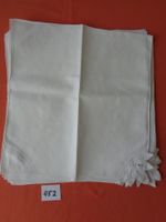 12 Tischservietten mit Eckeinlage Grösse 40 x 43 cm.