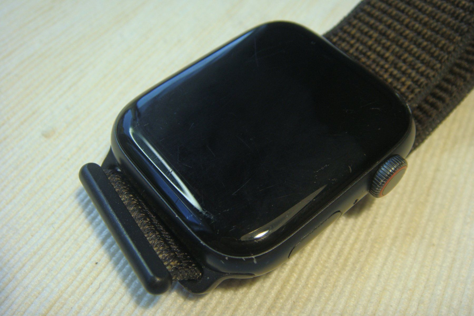 Apple Smartwatch: Apple Watch SE – D'occasion à Emmenbrücke par kuhn4951 2