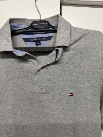 Herren Polo Tommy Hilfiger Grau Grösse M guter Zustand