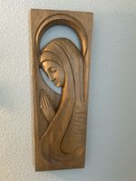 Holzschnitzerei Maria betend Wandbild aus Holz