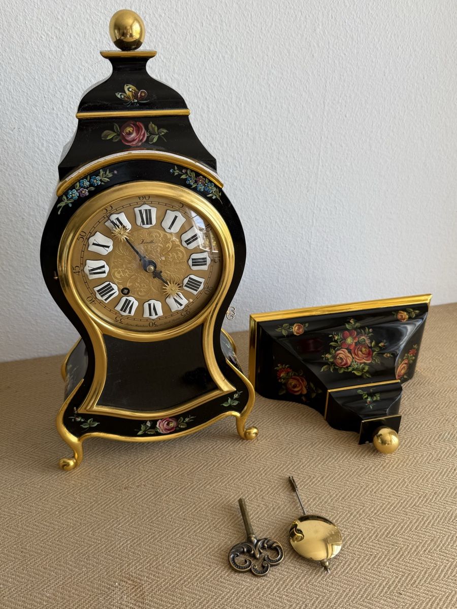 Zenith Stand- & Wanduhren: Schöne alte Pendule ZENITH handbemalt – Gebraucht aus Konolfingen von petzipetz