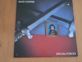 LP  Alice Cooper