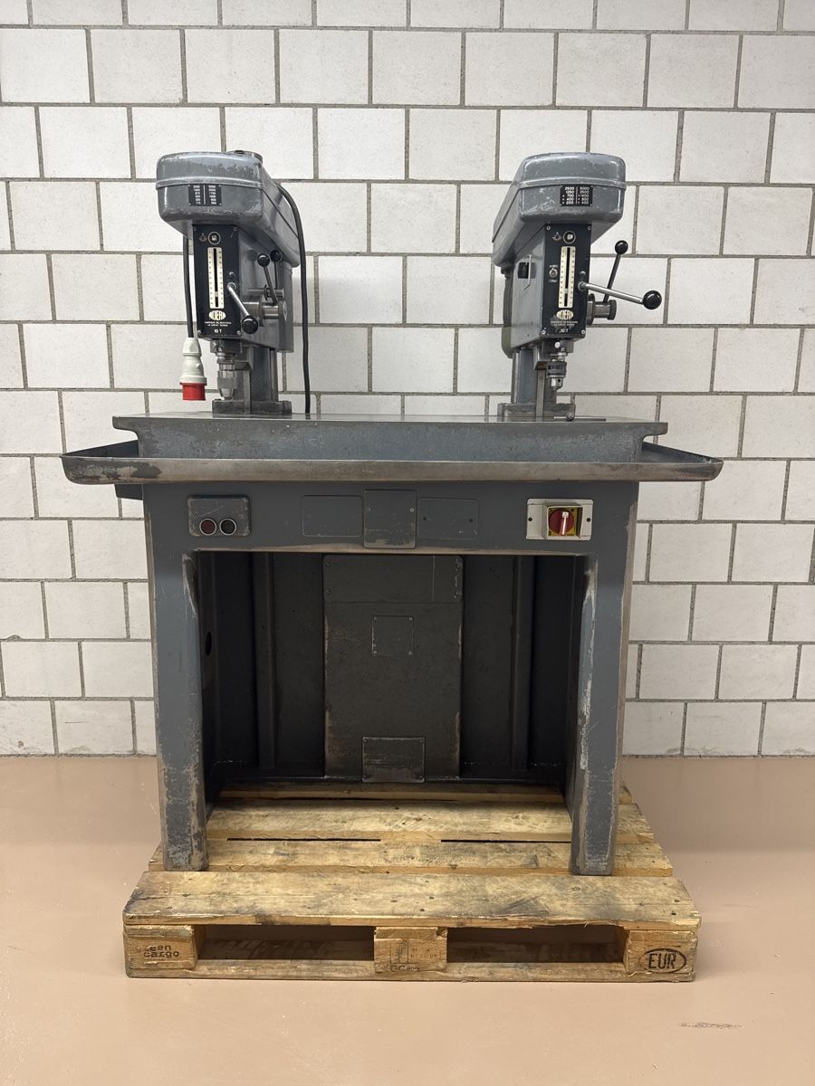 Aciera Tutte le macchine: Perceuse - Taraudeuse Aciera T10 – Usato da Aarberg venduto da SNMachines