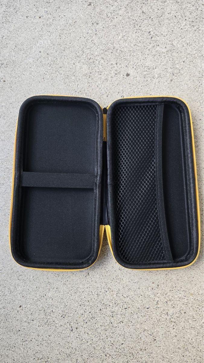Console: Retroid Pocket 4 Pro (neuwertig) mit Case – Nuovo (secondo la descrizione) da Lenzburg venduto da selabella 2
