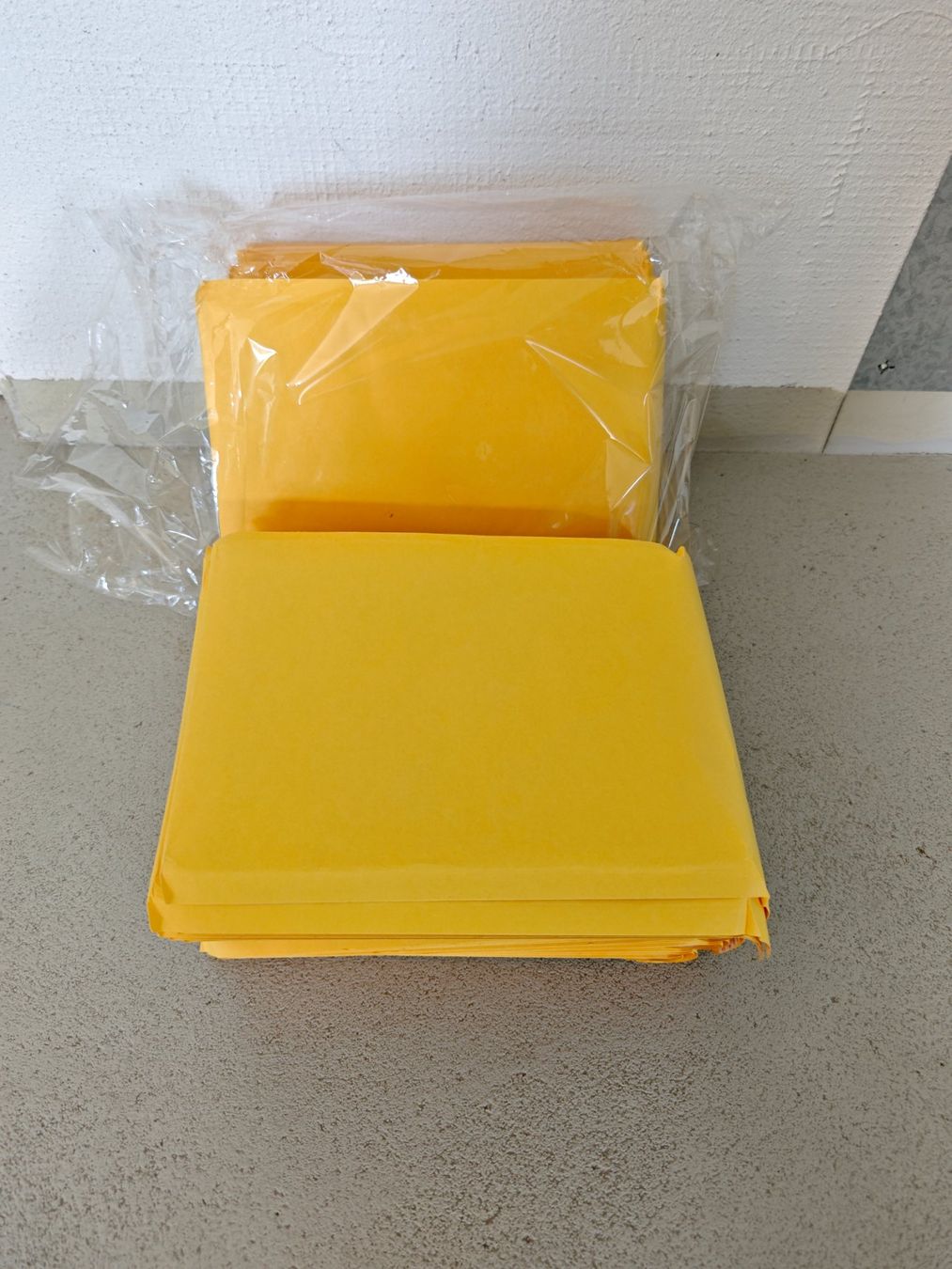 Buste & buste per spedizione: 42 Stück Luftpolstercouvert – Nuovo e nell'imballaggio originale da Grosshöchstetten venduto da asi_qp5q