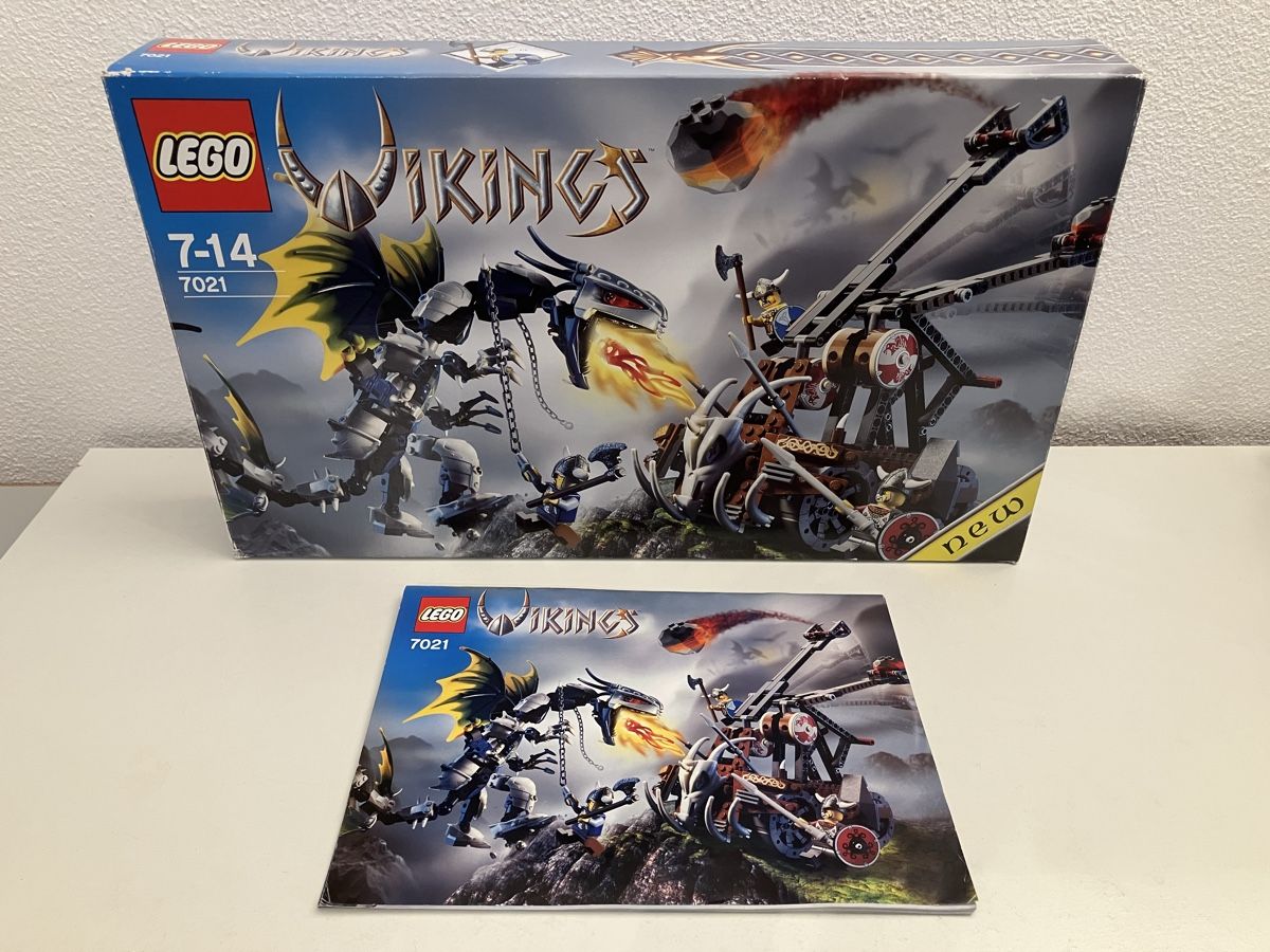 Lego Kit di costruzioni: Lego Vikings Double Catapult vs. Ofnir Dragon 7021 von 2006 – Usato da Willisau venduto da BettyBond 8