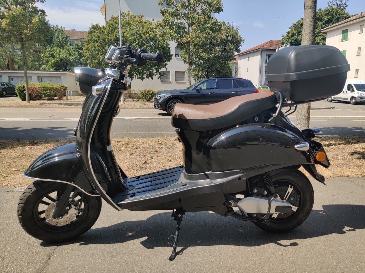 Scooter: Elektroroller schwarz Ugbest MRB-Retro neu – Nuovo e nell'imballaggio originale da Basel venduto da ili_j29z 4