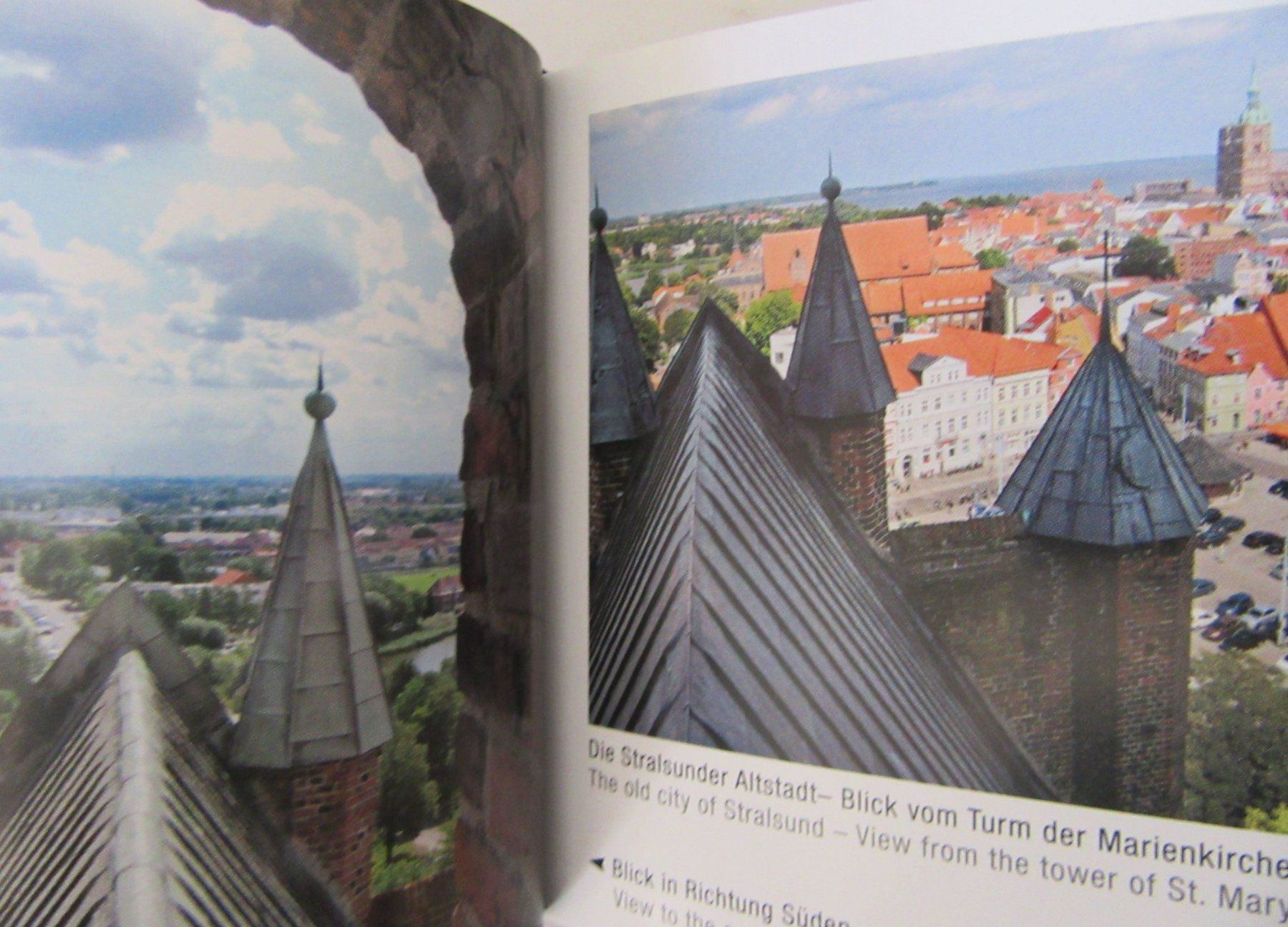 Libri: Taschen Buch  STRALSUND – Usato da Rüdtligen venduto da Carfield04 2