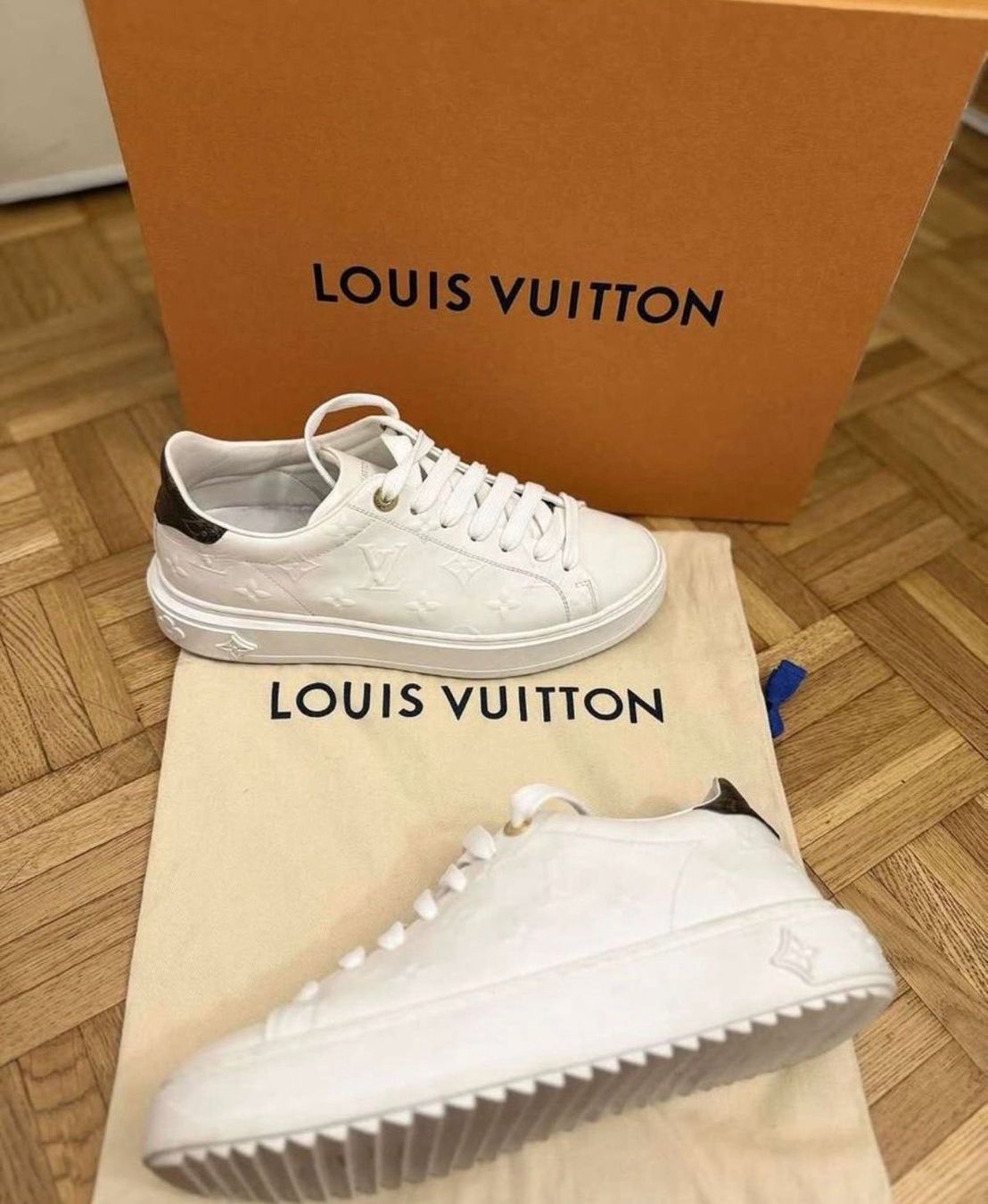 Louis Vuitton Scarpe da donna: Sneaker Time Out – Usato da Les Avanchets venduto da bea_m9bj 1