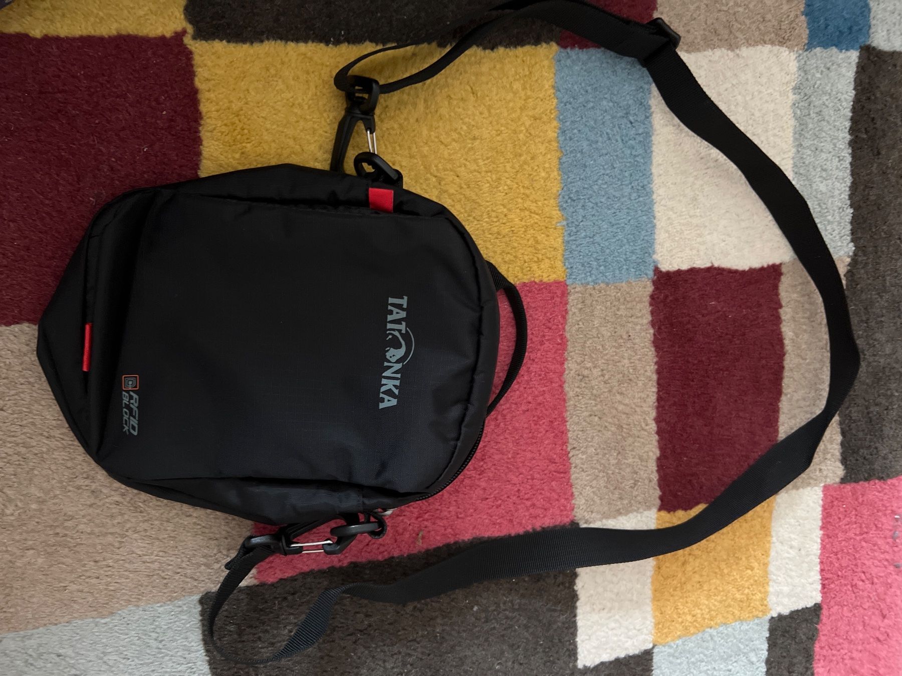 Tatonka Taschen: Tatonka Check In RFID B Umhängetasche – Gebraucht aus Winterthur von britsi