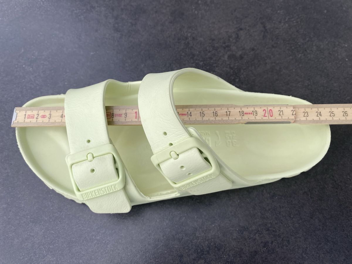 Birkenstock Damenschuhe: Birkenstock 38 Original – Gebraucht aus Buochs von  8