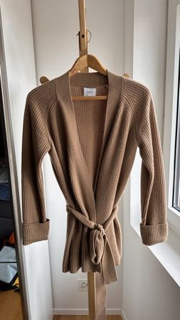 Globus Essentials Kaschmir Strickjacke beige Grösse S